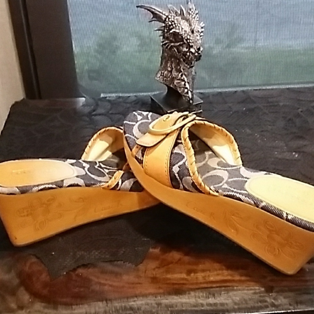 Coach sandals